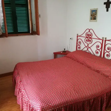 בית נופש Casa Nei Boschi Della Val Bormida