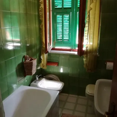 בית נופש Casa Nei Boschi Della Val Bormida *